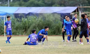 Vé trận bán kết Indonesia - Việt Nam chỉ bán trực tuyến 