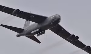 'Pháo đài bay’ B-52 Mỹ tới Iraq, Syria 'quần thảo' hàng ngày