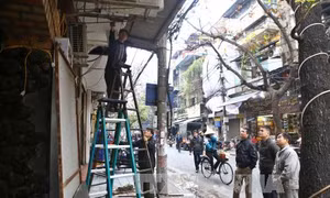 Bộ Công an tăng cường xử lý lấn chiếm vỉa hè, lòng đường