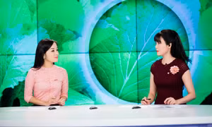 Minh Hương 'Vàng Anh' sánh đôi Hoa hậu Thu Thuỷ làm MC