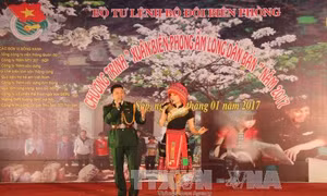 Chương trình "Xuân biên phòng - Ấm lòng dân bản" 