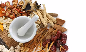Ung thư gan liên quan đến thuốc Bắc?