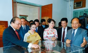 Thủ tướng kết thúc tốt đẹp thăm chính thức CHDCND Lào