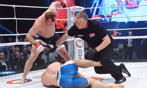 Võ sĩ MMA Nga phục thù, đánh bầm dập đối thủ Mỹ trong 25 giây