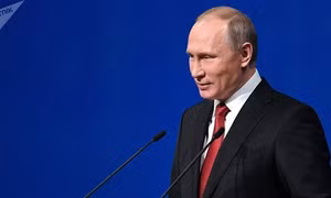 Tổng thống Putin ‘đổ lỗi’ cho Tổng thống Trump về việc ‘tuyết rơi tháng 6’ ở Moskva