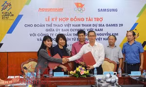 Tập đoàn Samsung và Nguyễn Kim tài trợ Đoàn Thể thao Việt Nam dự SEA Games 29