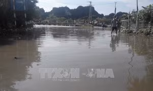  Ghi nhận từ vùng ngập nặng nhất Hà Nội