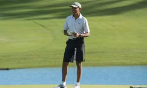 Ngày đầu tiên làm thường dân, ông Obama thảnh thơi chơi golf