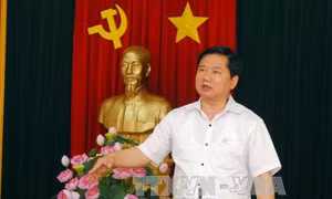 Lãnh đạo TP Hồ Chí Minh thăm, chúc Tết các đơn vị quân đội