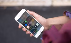 Apple tiết lộ về iOS 11, tương lai của điện thoại iPhone
