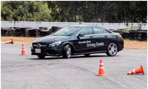 Mercedes-Benz Việt Nam mang trải nghiệm thể thao tốc độ đến Hà Nội