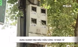 EVN nói gì về công tơ điện tử chập chờn?