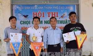 Kết thúc Hội thi chọi chim nghệ thuật