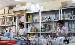 Giám sát, quản lí chặt chẽ chất lượng thuốc chữa bệnh