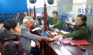 Quản lý dân cư ứng dụng công nghệ thông tin: Bài 1: Giảm phiền hà, tránh lãng phí