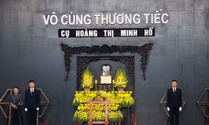 Tổ chức trang trọng lễ tang cụ Hoàng Thị Minh Hồ 