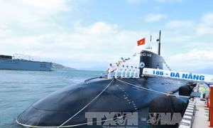 Thủ tướng dự Lễ Thượng cờ hai tàu ngầm Đà Nẵng và Bà Rịa - Vũng Tàu 