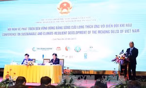 Toàn cảnh ngày làm việc thứ hai Hội nghị về phát triển bền vững ĐBSCL