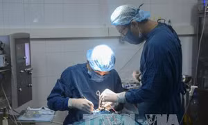 Vụ hàng loạt bé trai bị bệnh sùi mào gà: Bất ngờ trước thông tin về phòng khám 