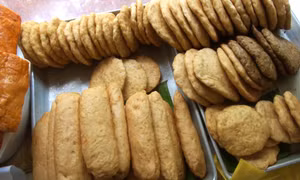 Loạn giá giò, chả dịp Tết