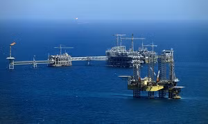 Căng thẳng vùng Vịnh gia tăng, Saudi Arabia bắt giữ 3 vệ binh cách mạng Iran? 