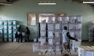 Tổng thống Kenya Uhuru Kenyatta tái đắc cử 