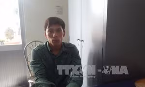 Cà Mau: Bắt đối tượng giả danh cảnh sát hình sự để cướp xe 