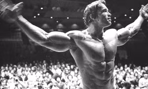 Arnold Schwarzenegger: 'Kẻ hủy diệt' bất khả chiến bại ở tuổi 70