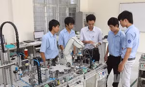 Các cơ sở đào tạo nghề tự chủ tài chính - cần thống nhất từ chính sách
