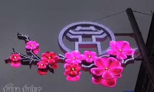 Trang trí phố phường Hà Nội theo từng điểm nhấn