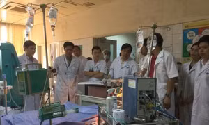 Sự cố y khoa nghiêm trọng tại Hòa Bình: Khởi tố, bắt tạm giam 3 bị can 