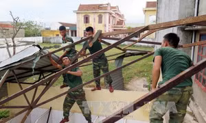Hơn 4 tỷ đồng hỗ trợ đồng bào miền Trung bị bão lũ