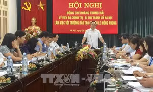 Đổi mới, nâng cao chất lượng đào tạo, bồi dưỡng cán bộ Thủ đô