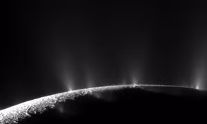 Công bố chấn động từ NASA: Mặt trăng sao Thổ có thể tồn tại sự sống 
