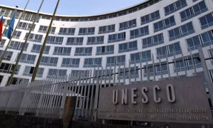 Bầu cử vòng 2 Tổng Giám đốc UNESCO: Cuộc cạnh tranh vẫn tiếp diễn