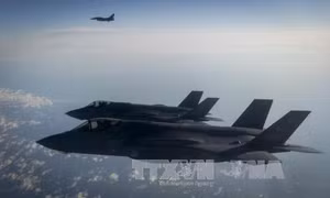 Mỹ triển khai phi đội tiêm kích F-35 tới Nhật Bản 