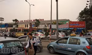 Tạm đình chỉ chức vụ Đội trưởng Đội Thanh tra GTVT Nam Từ Liêm