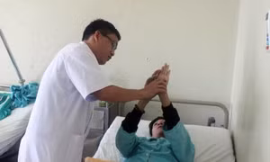 5 nạn nhân vụ cháy ký túc xá Nha Trang đã tỉnh táo