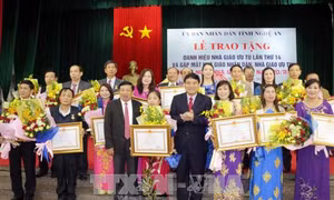 Kỷ niệm Ngày Nhà giáo Việt Nam 20/11: Tôn vinh các nhà giáo tận tụy, tâm huyết với nghề