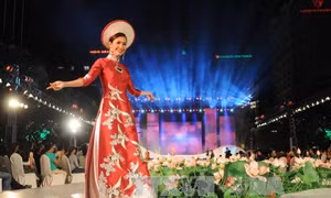 Duyên dáng Áo dài Thành phố Hồ Chí Minh