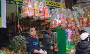 Hoa tươi tăng giá mạnh dịp Tết ông Công, ông Táo