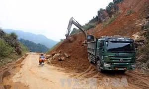 Bắc Kạn khẩn trương khắc phục sạt lở trên tuyến Quốc lộ 3B