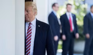 Có dễ luận tội Tổng thống Trump vì bê bối 'Comeygate'?