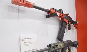 Súng Kalashnikov sản xuất tại Mỹ rục rịch ra thị trường