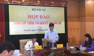 Sở Nội vụ Hà Nội phải giảm cấp phó trước 30/6/2017