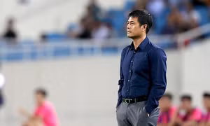 'Ghế nóng' tuyển Việt Nam 'nguội'