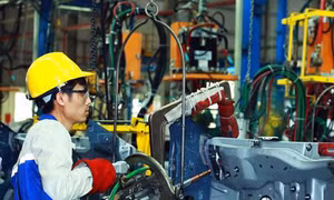 Phát triển ngành công nghiệp ô tô: Đã muộn hay chưa?