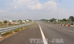 Phó Thủ tướng chỉ đạo thu xếp vốn làm đường cao tốc Bắc-Nam