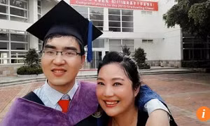 Ngưỡng mộ bà mẹ dành cả đời nuôi con bại não đỗ đại học Harvard