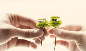 Bắt con trai chia tay vì người yêu… nâng ngực